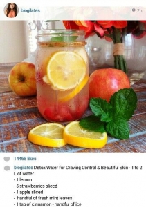 Detox Water citron, fraise, pomme, cannelle