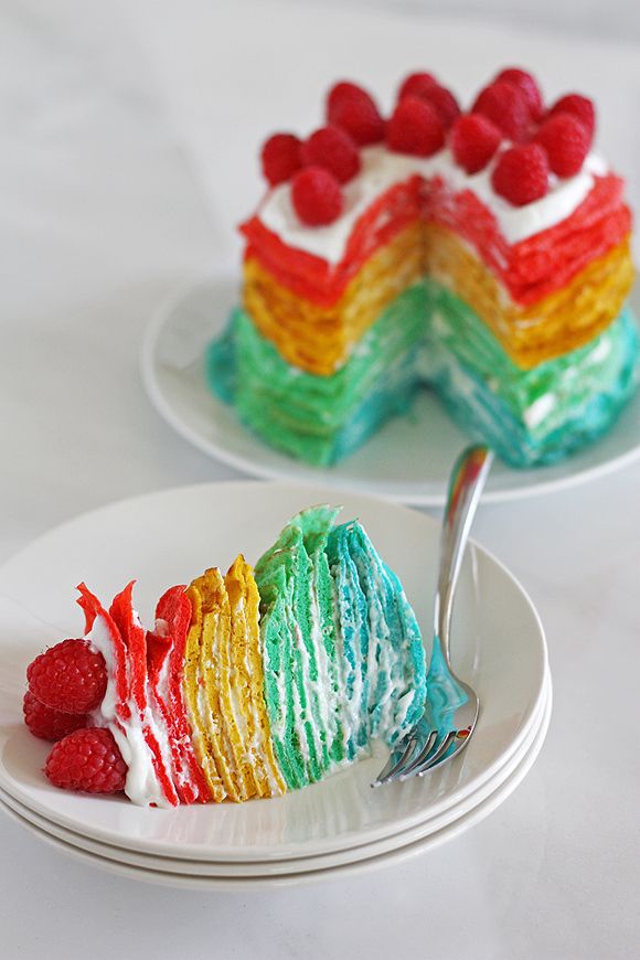 Rainbow crêpes cake