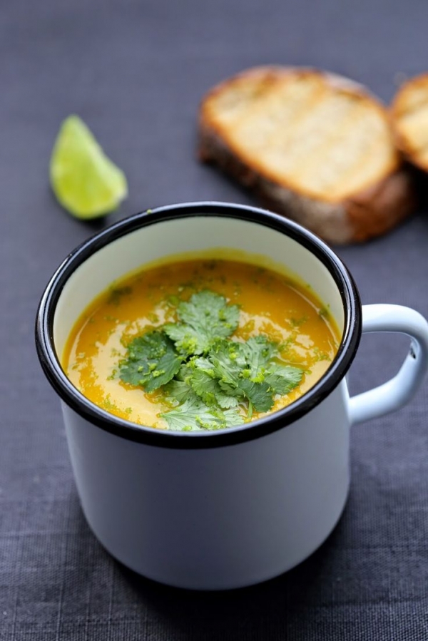 Soupe patates douces, curry, carottes et courge