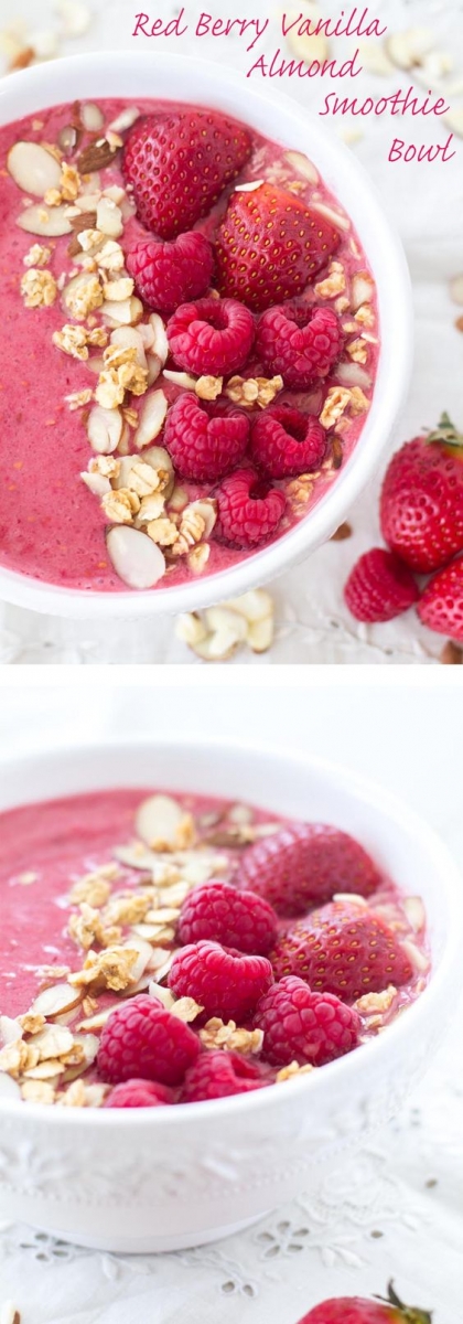 Smoothie bowl fruits rouges vanille amandes