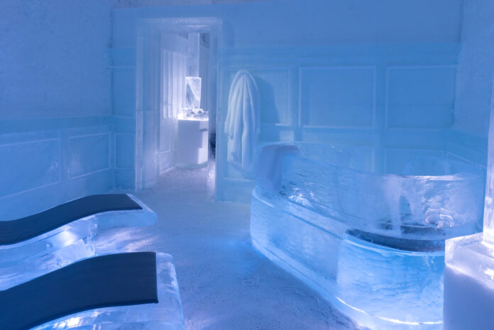 Jukkasjarvi,,Sweden,-,January,04,,2021,:,Art,In,The Spa les plus insolites du monde